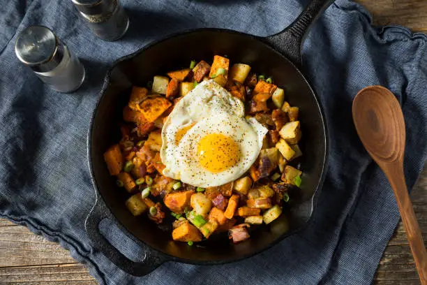 sweet-potato-breakfast-hash