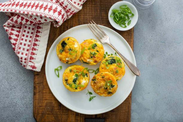 egg muffins with spinach