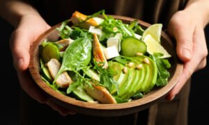 spinach-salad-with-chicken